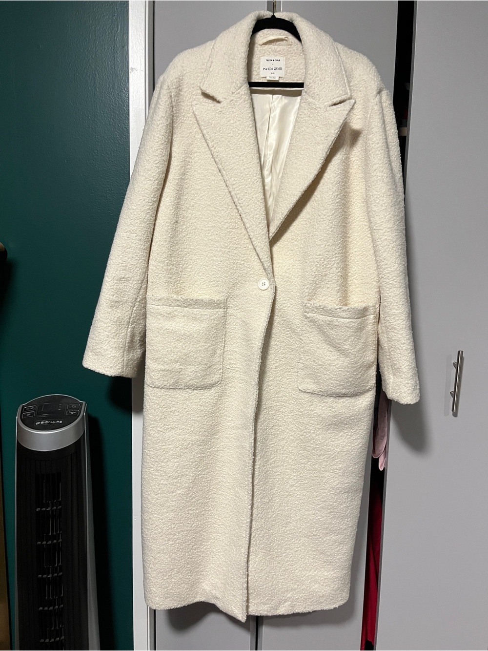 Noize Ivory Bouclé Teddy Coat